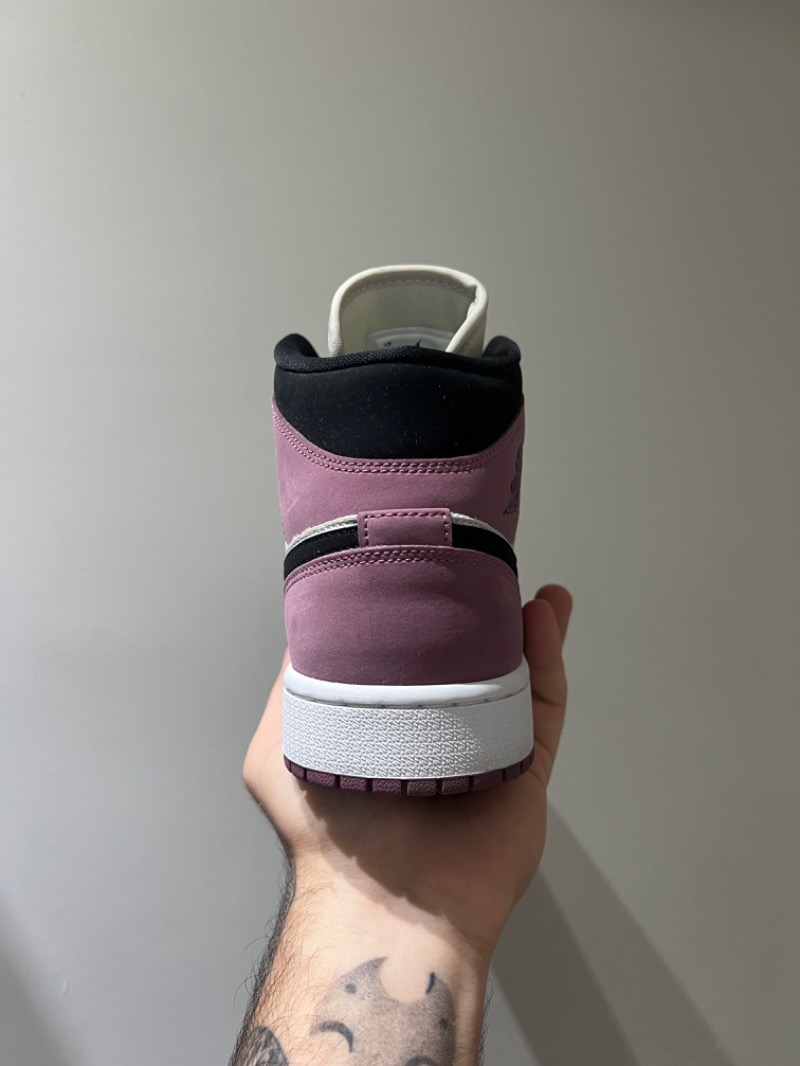 Foto 4 de Air Jordan 1 Mid SE Berry Pink — 40, Usado