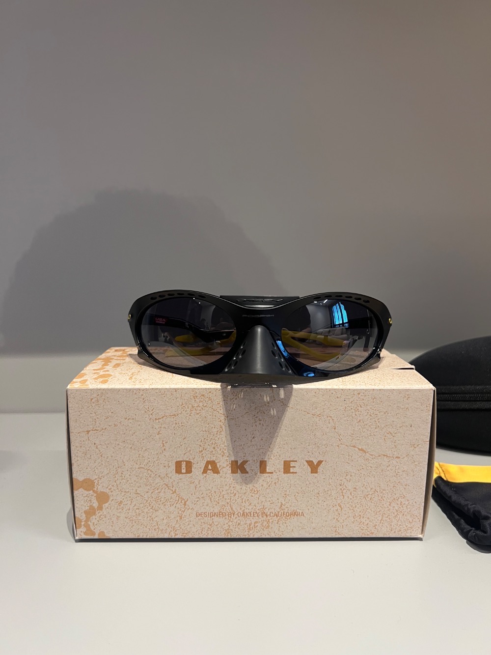 Podpah x Oakley Óculos Plantaris Prizm Black Yellow — Único, Novo