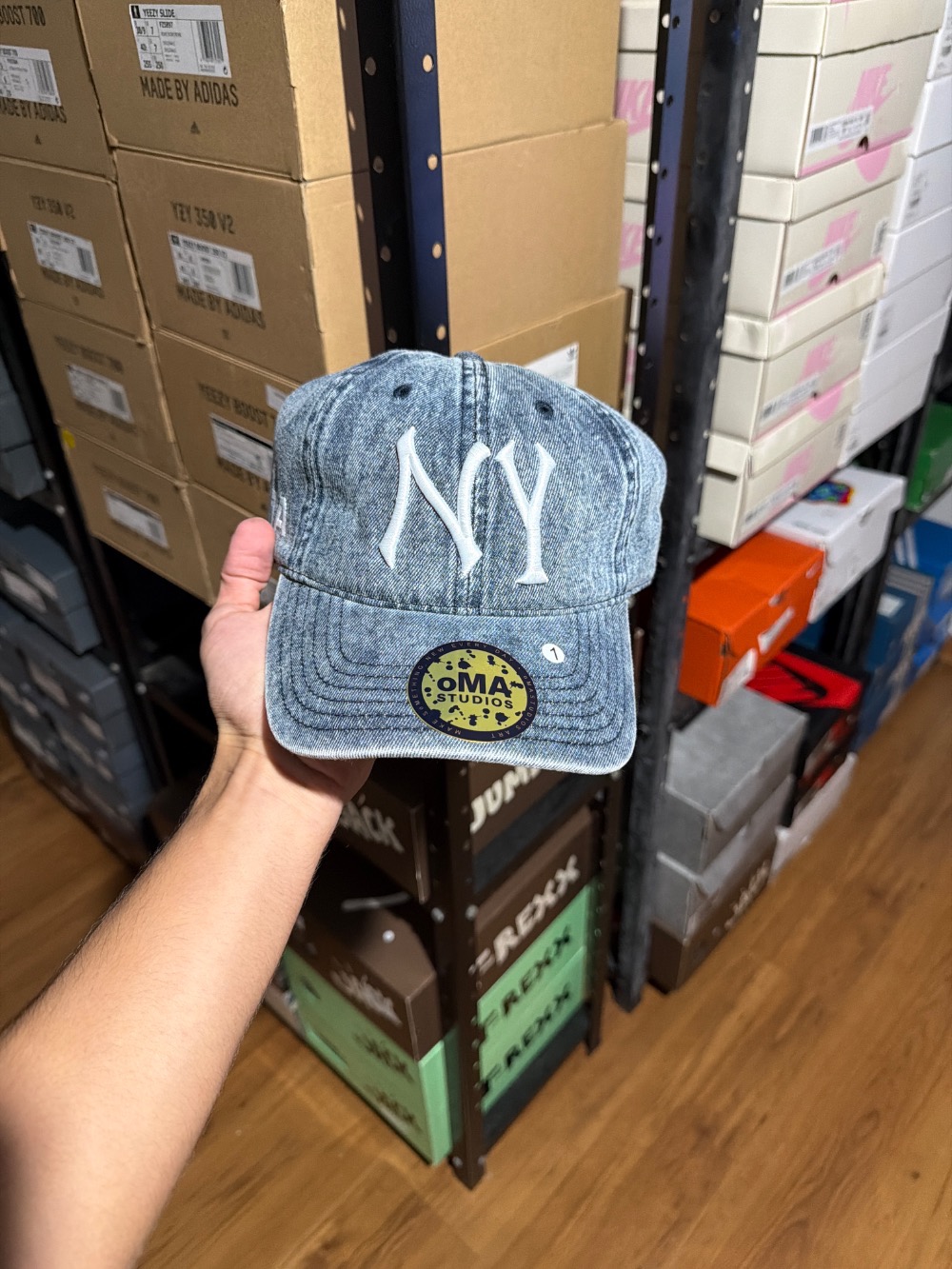Boné oMA Studios Denim NY Indigo — Único, Novo