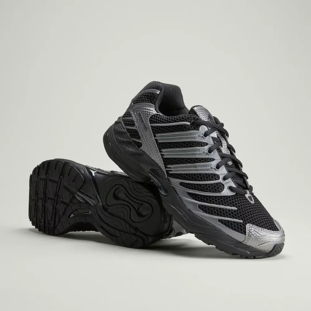 adidas Adistar Control 3 Core Black Iron Metallic — 35 / 36 / 37 / 38 / 39, Novo