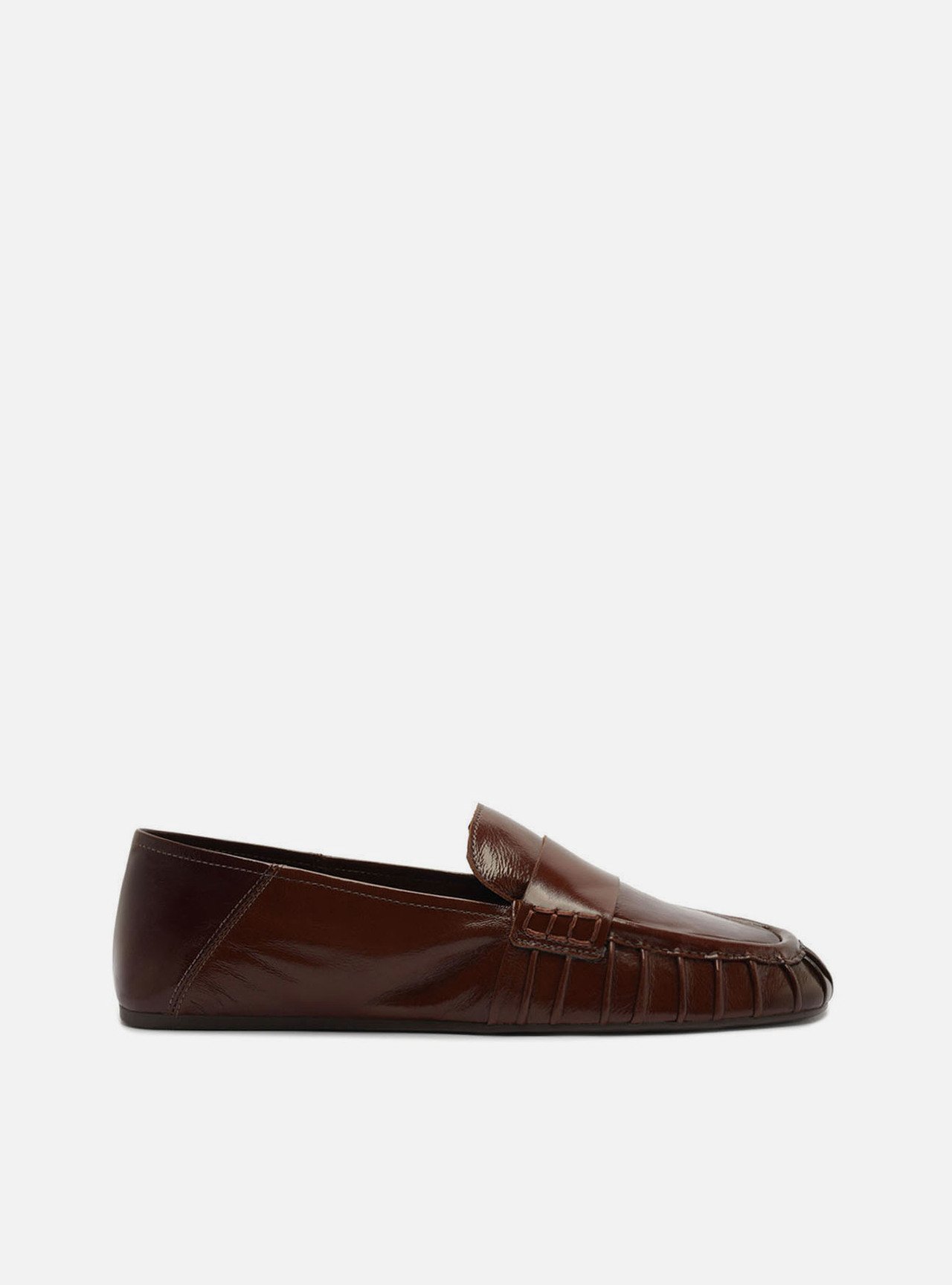 Mocassim Vermelho Bico Quadrado Couro
