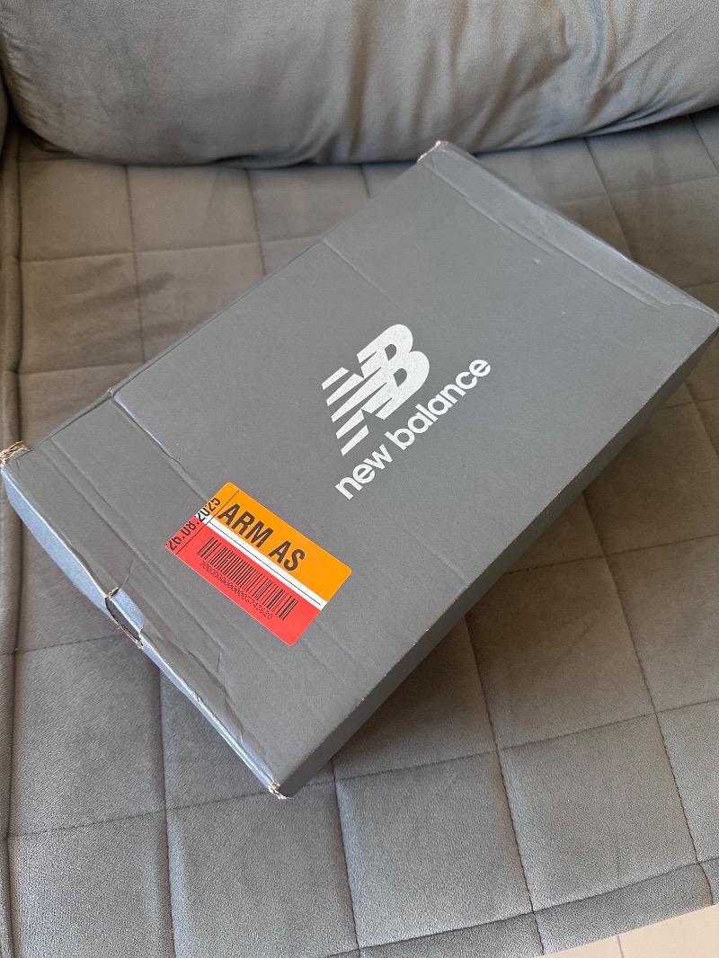 Foto 3 de New Balance 740 Silver — 40, Usado