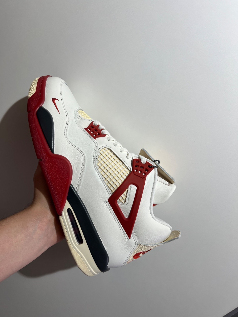 Nigel Sylvester x Air Jordan 4 Brick After Brick — 41, Novo