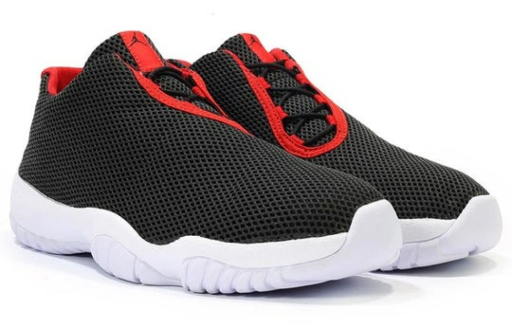 Air Jordan Future Low Black University Red White — 43, Usado