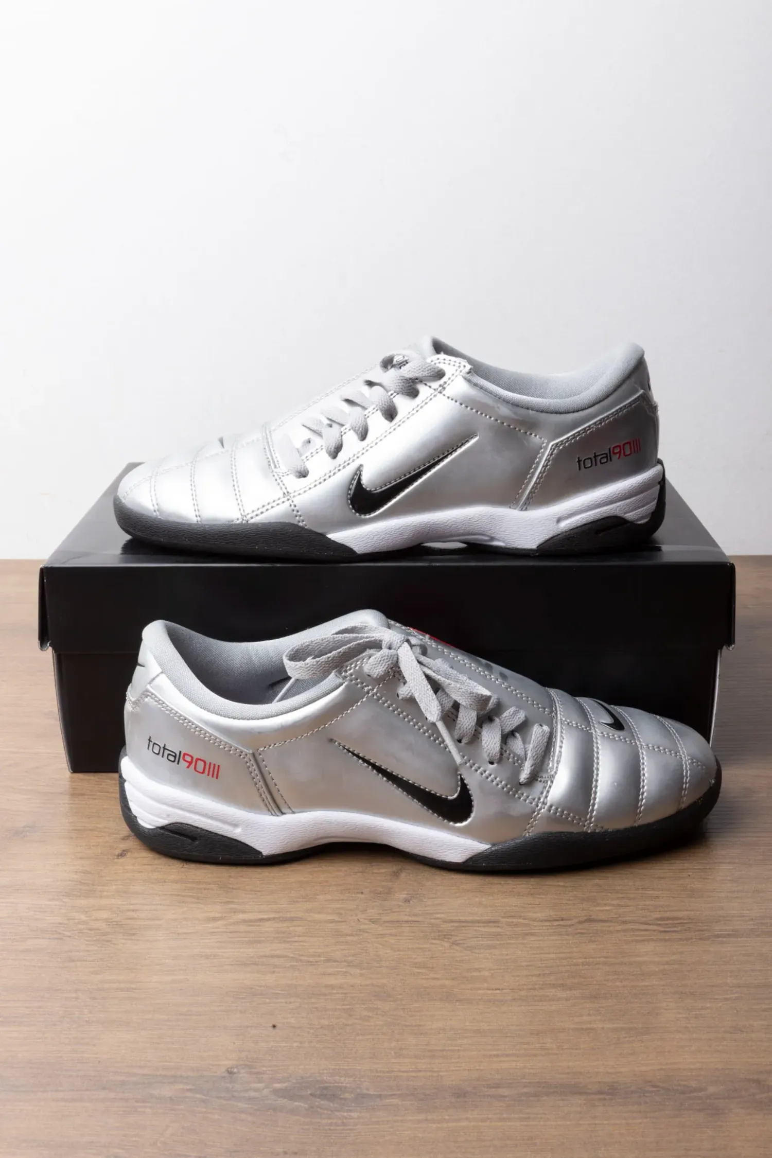 Foto 4 de Nike Total 90 Metallic Silver Black — 39.5, Novo