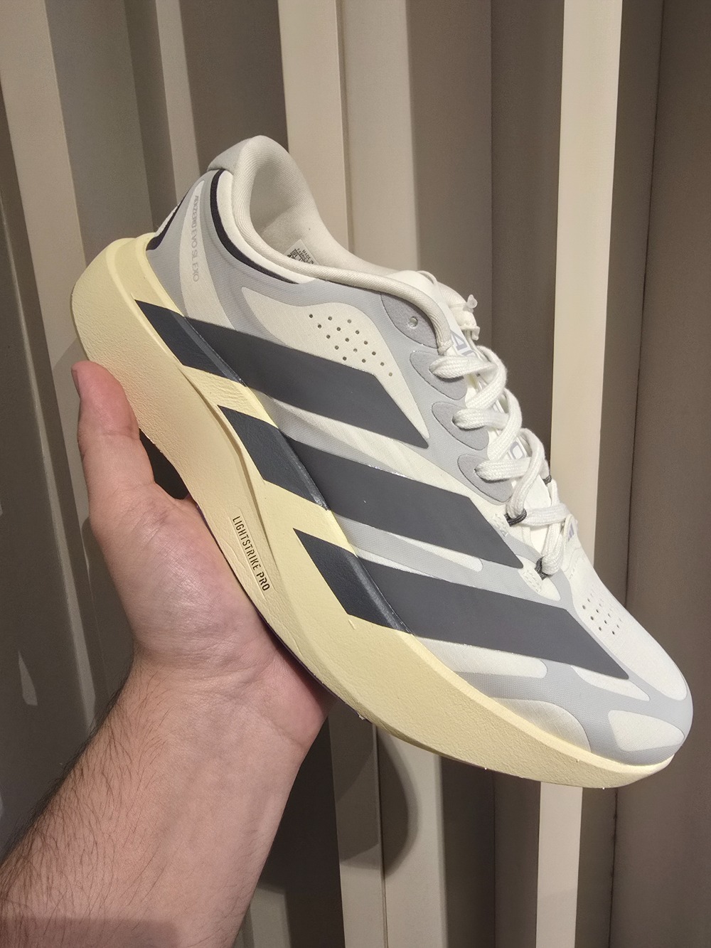 adidas Adizero EVO SL EXO Core White Utility Black Grey Two — 40.5 / 42 / 43, Novo