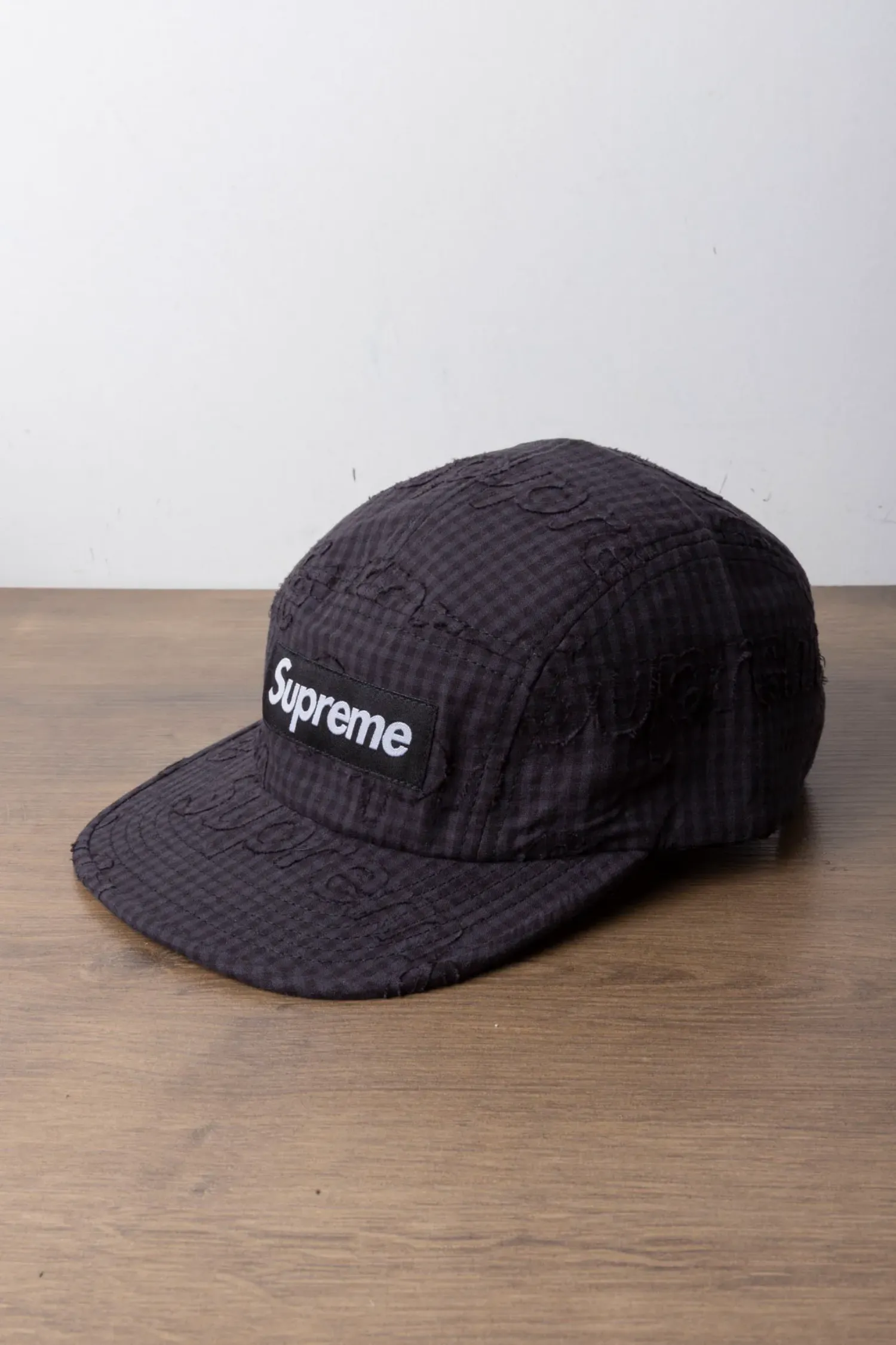 Boné Supreme Monogram Gingham Camp Black SS26-W15 — Único, Novo