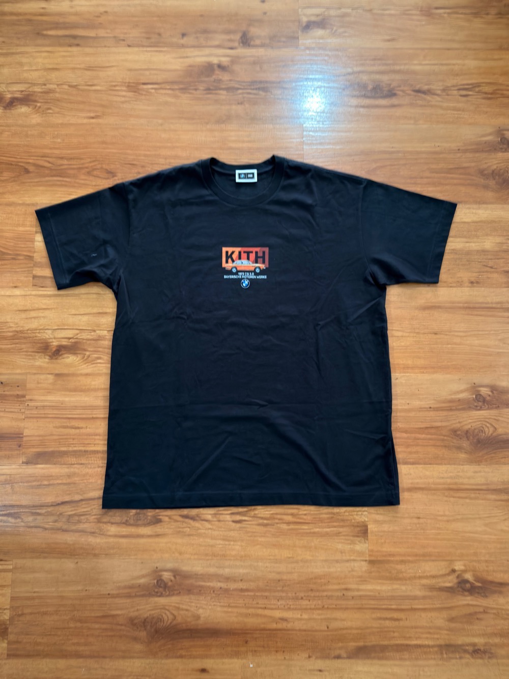 BMW x Kith Camiseta CSi 3.0 Black — G, Novo