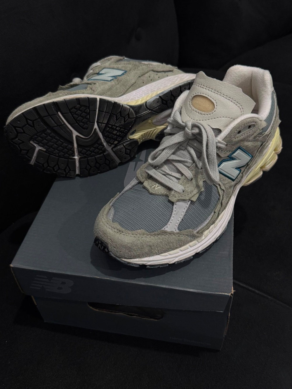 New Balance 2002R Protection Pack Mirage Gray — 40, Usado