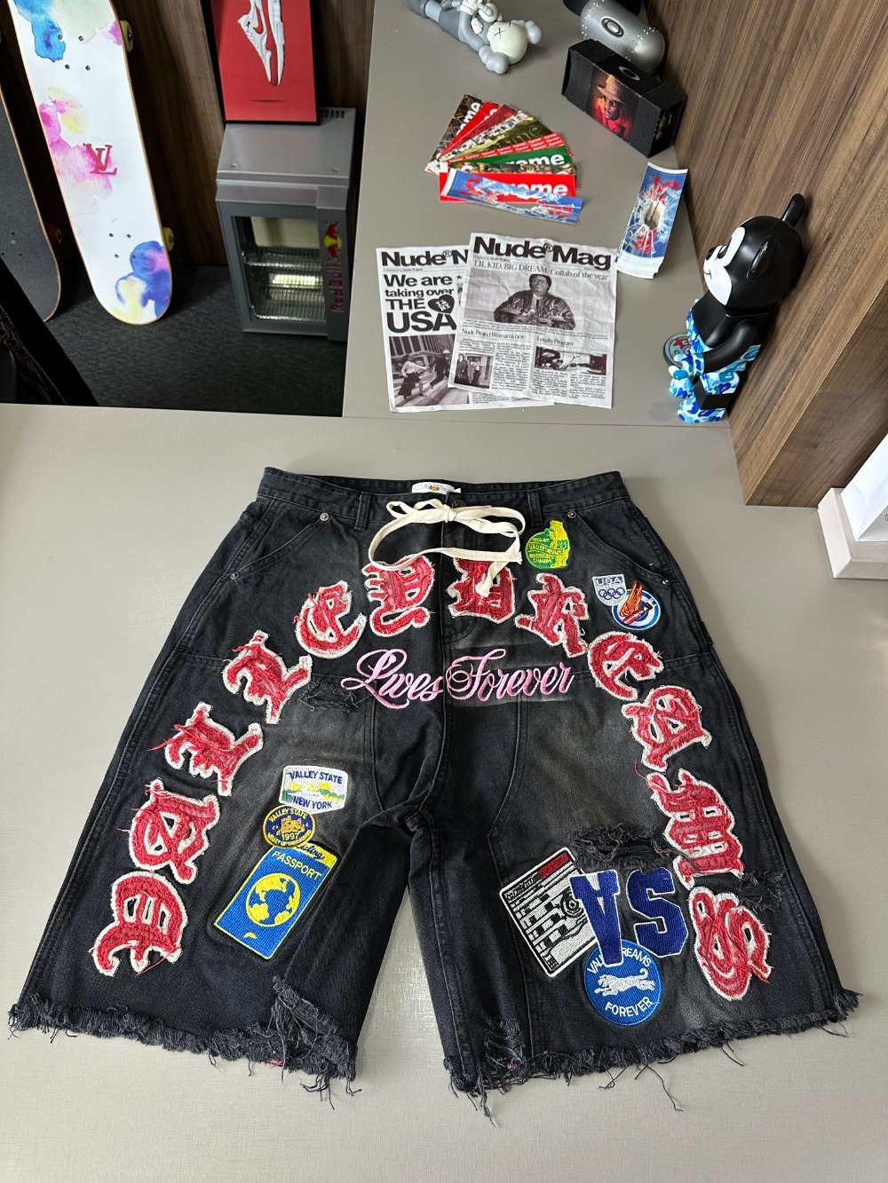 Jorts Vale Lives Forever Workshop Black — 44, Novo