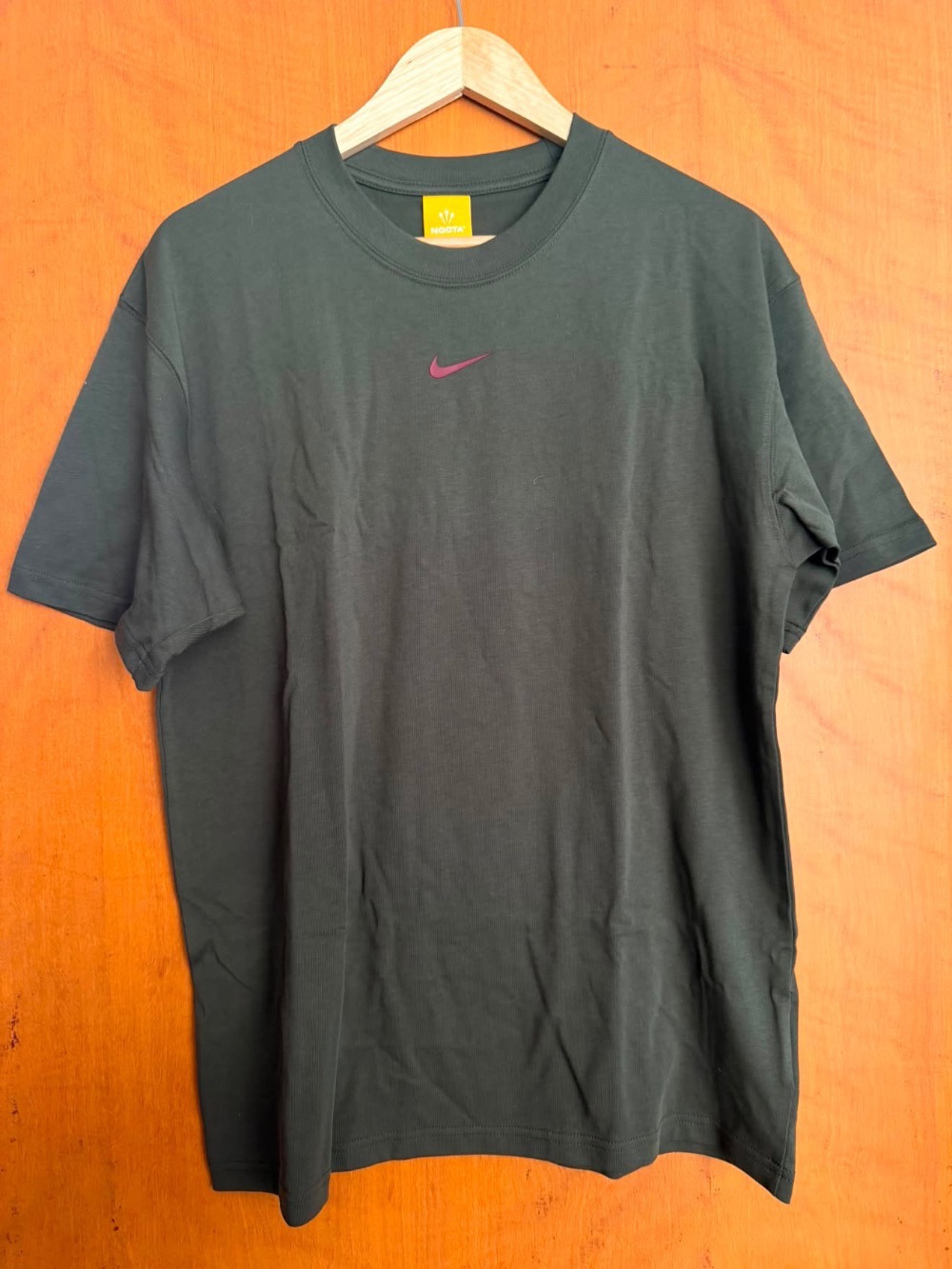 NOCTA x Nike Camiseta NRG Brown — XG, Novo