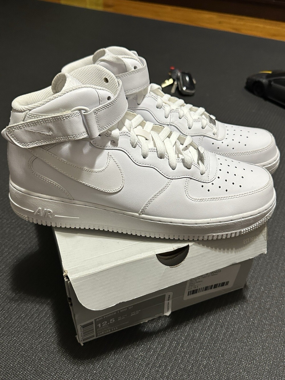 Nike Air Force 1 Mid White — 38, Novo