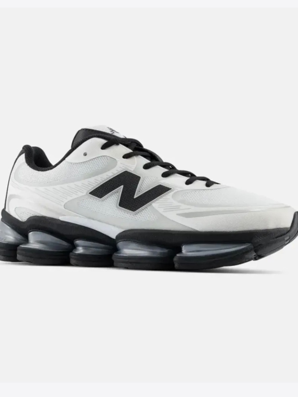 New Balance 2000 Abzorb Black White — 40 / 44, Novo