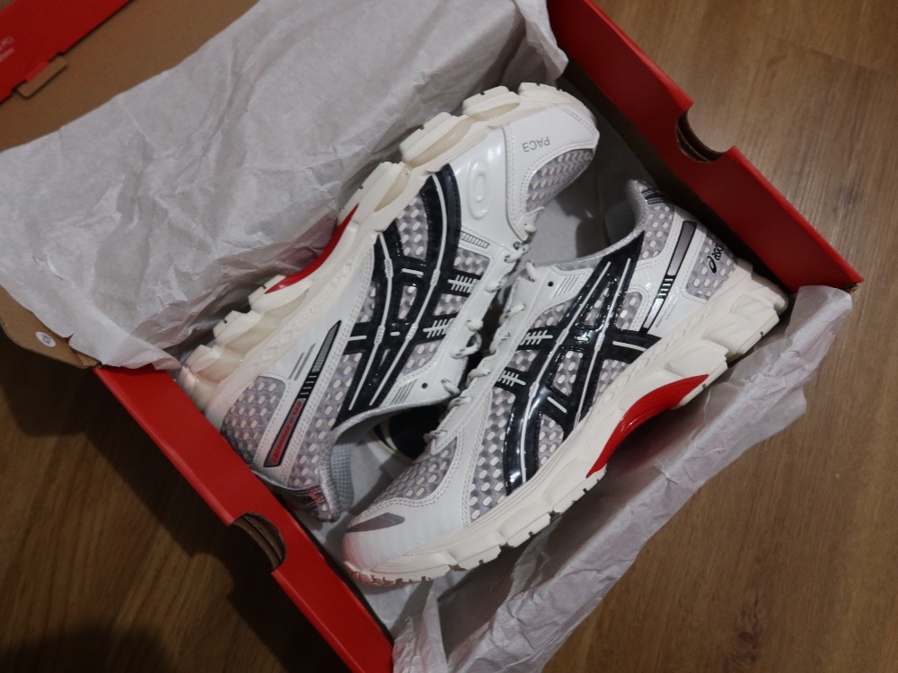 PACE x Asics GEL-Kayano 12.1 The Brismo 2.0 — 42, Novo