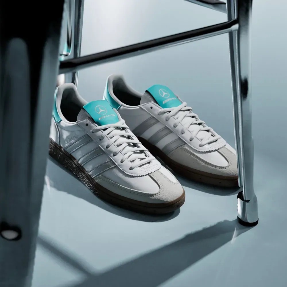 Mercedes x adidas Handball Spezial Cloud White Silver Metallic — 35 / 35.5 / 36 / 37 / 37.5 / 38 / 39 / 39.5 / 40, Novo