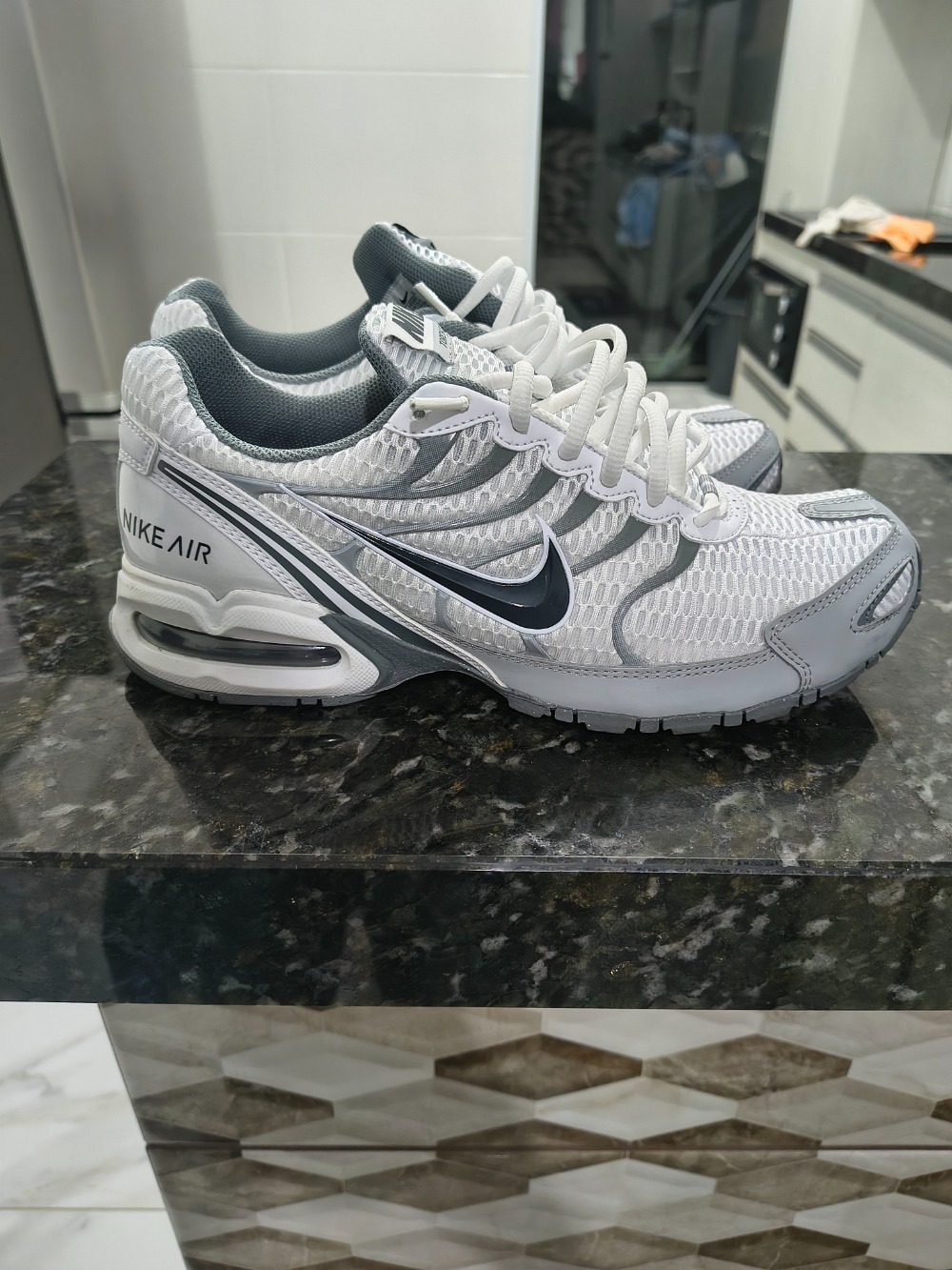 Nike Air Max Torch 4 White Wolf Grey — 41, Usado