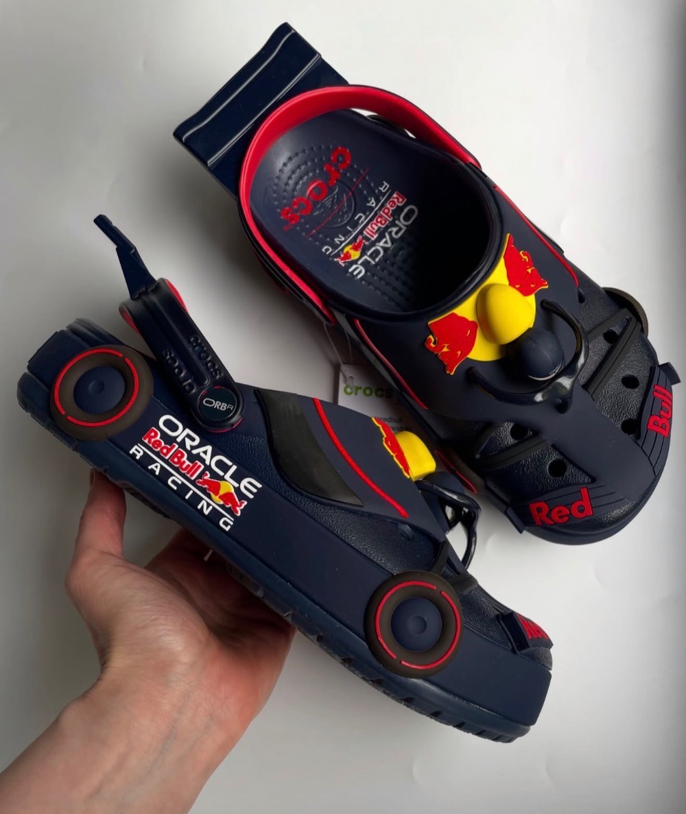 Red Bull Racing x Crocs Crocband Clog — 37, Novo