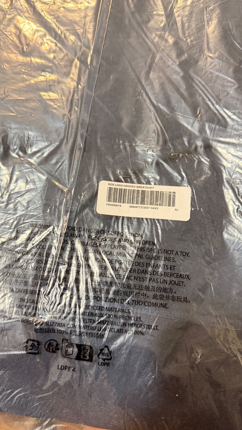 Foto 3 de Moletom Supreme Box Logo Navy FW25-W15 — XG, Novo