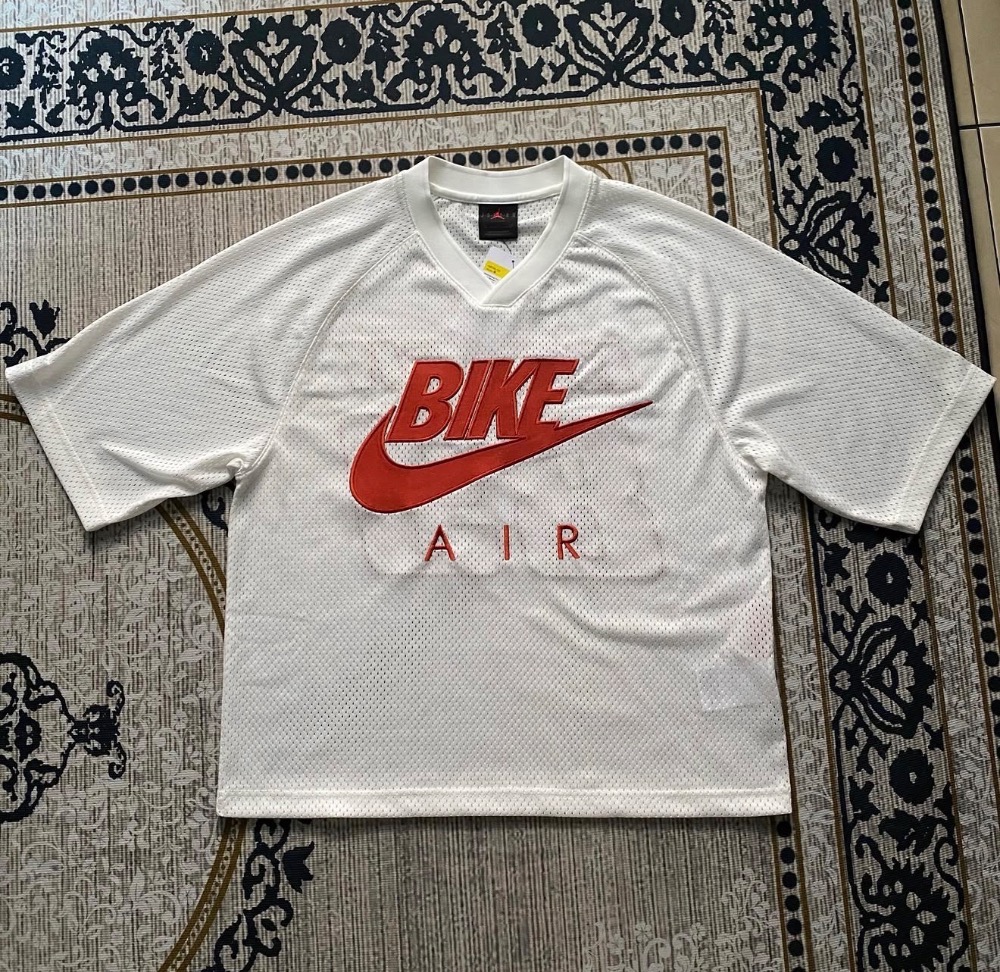 Nigel Sylvester x Air Jordan Camiseta Bike Jersey White — XG, Novo