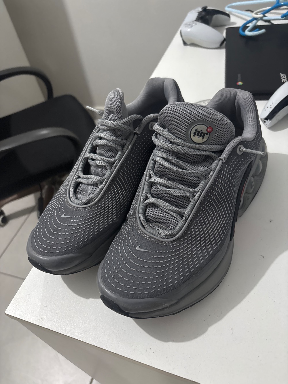 Nike Air Max DN Particle Grey — 42, Usado