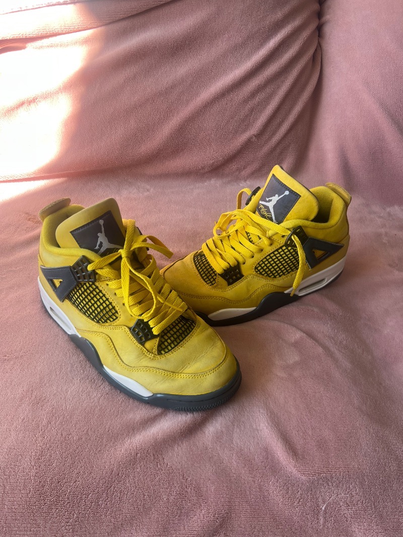 Foto 5 de Air Jordan 4 Lightning — 40, Usado