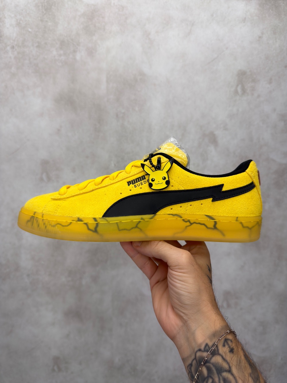 Pokémon x Puma Suede Pikachu Yellow — 35 / 36 / 37 / 38 / 39 / 40 / 41 / 42 / 43 / 44, Novo