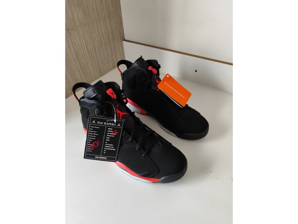 Air Jordan 6 Retro Infrared Salesman — 42, Novo