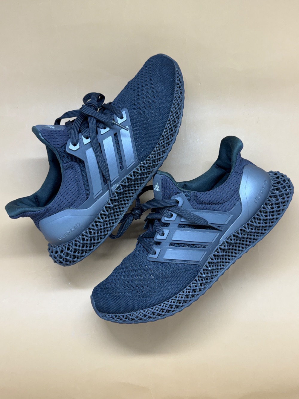 adidas Ultra 4D Triple Black — 40, Usado
