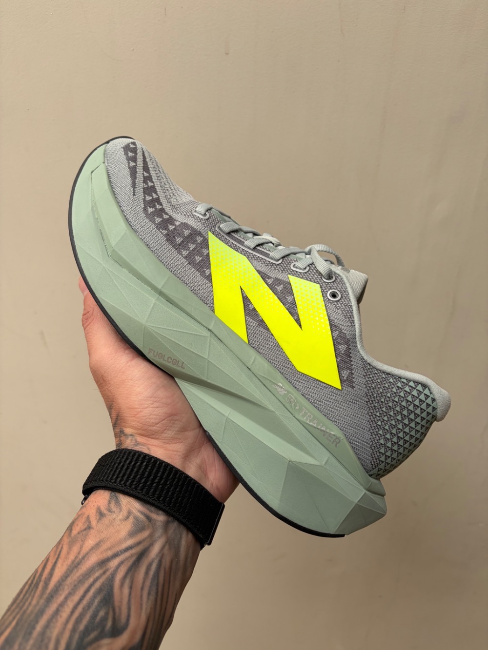 New Balance Fuelcell Supercomp Trainer V3 Green — 42, Novo