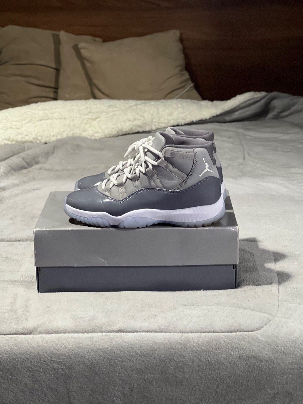 Air Jordan 11 Cool Grey — 39, Usado