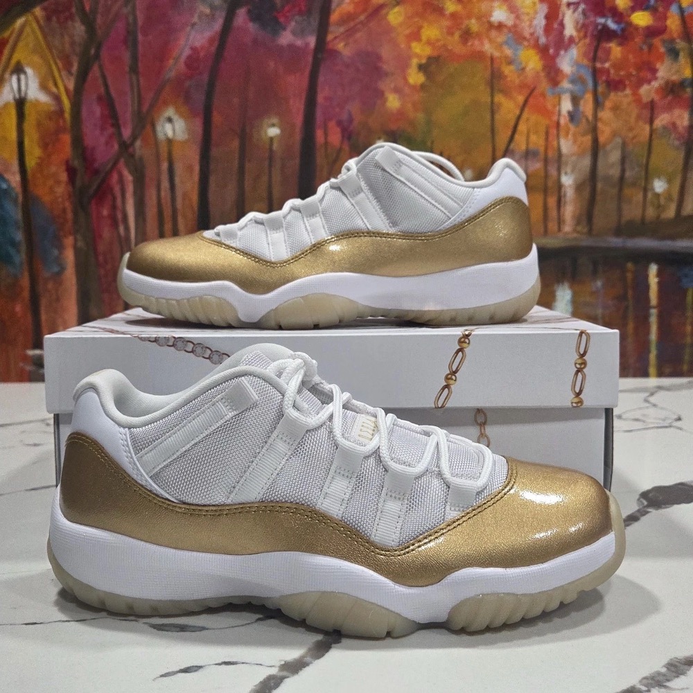Air Jordan 11 Low Mother's Day White Metallic Gold — 39, Novo