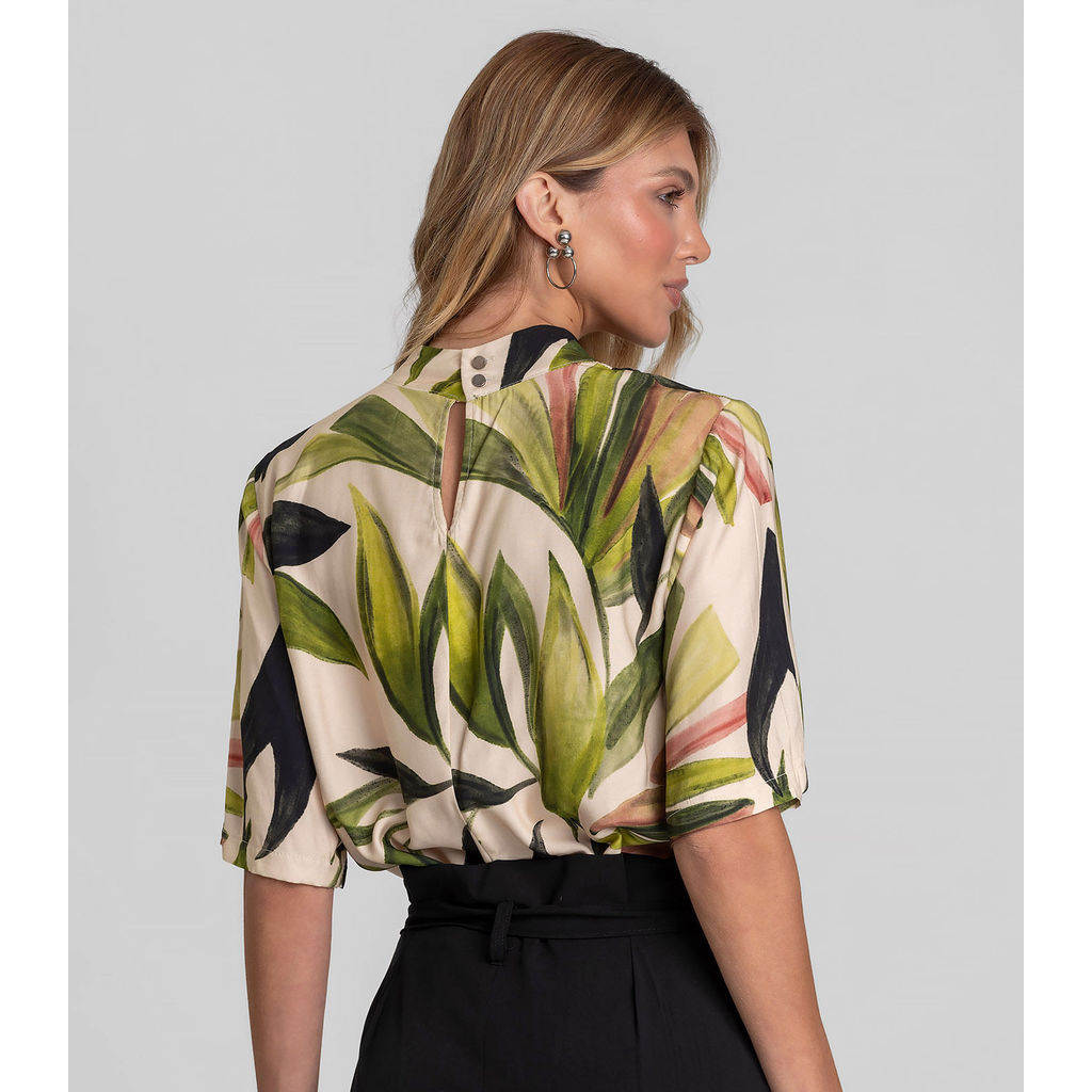 Foto 2 de Blusa Feminina em Tecido Estampado Dianna Bege