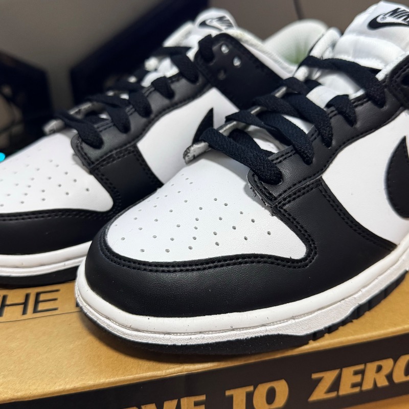 Foto 2 de Nike Dunk Low Next Nature Black White — 40, Novo