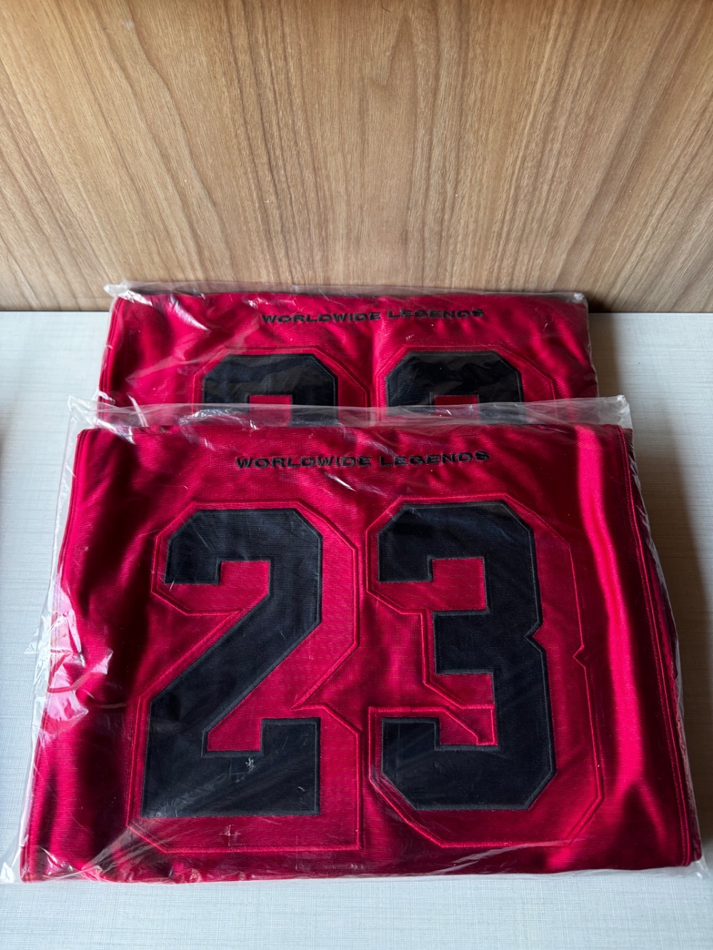 Levi's x Air Jordan Camiseta Footbal Red — M, Novo