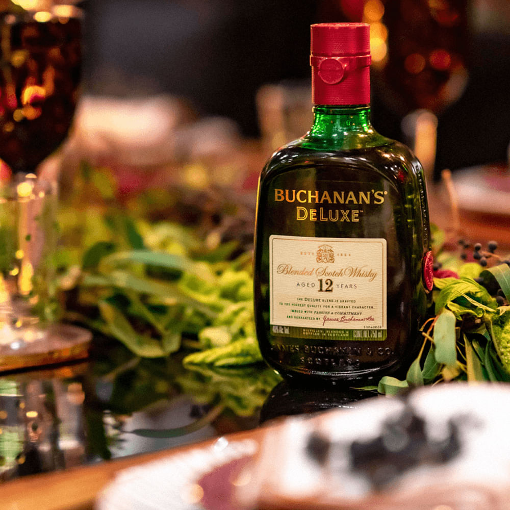 Foto 4 de Whisky Buchanans Deluxe - 750ML