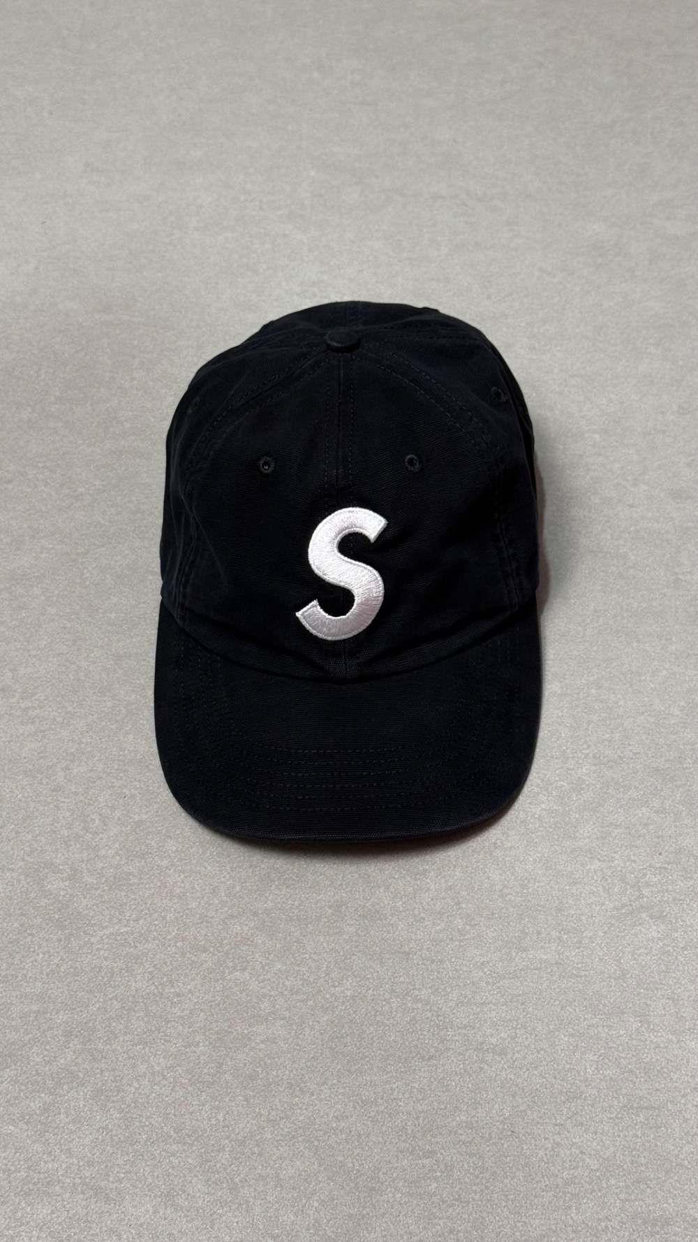 Boné Supreme Washed Canvas S Logo 6-Panel Black FW26-W3 — Único, Novo