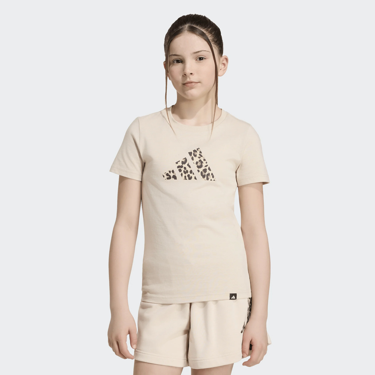 Camiseta Adidas Logo Leopardo Juvenil Bege
