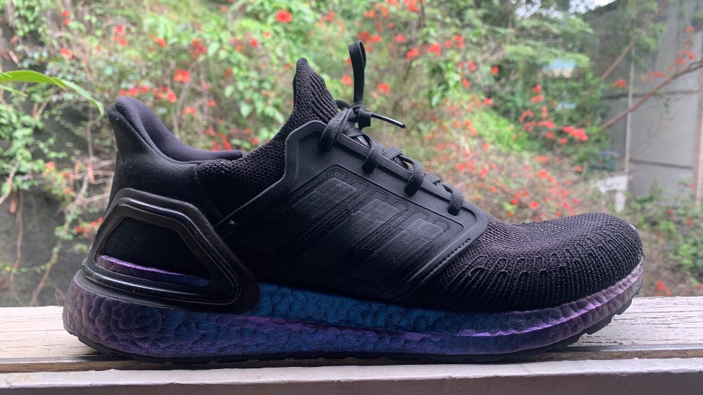 NASA x adidas Ultraboost DNA Halo Silver — 43 / 43.5 / 44 / 44.5 / 45, Usado