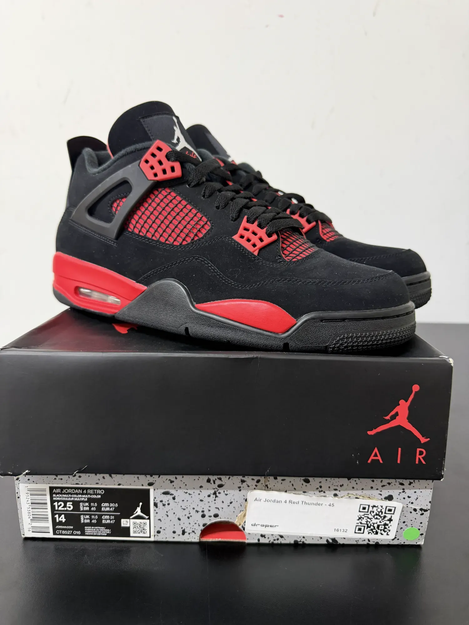 Air Jordan 4 Red Thunder — 45, Novo