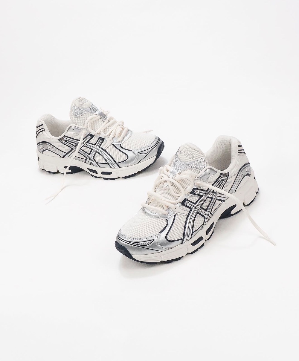 Asics Gel-Stratus MC Cream Pure Silver — 44, Novo