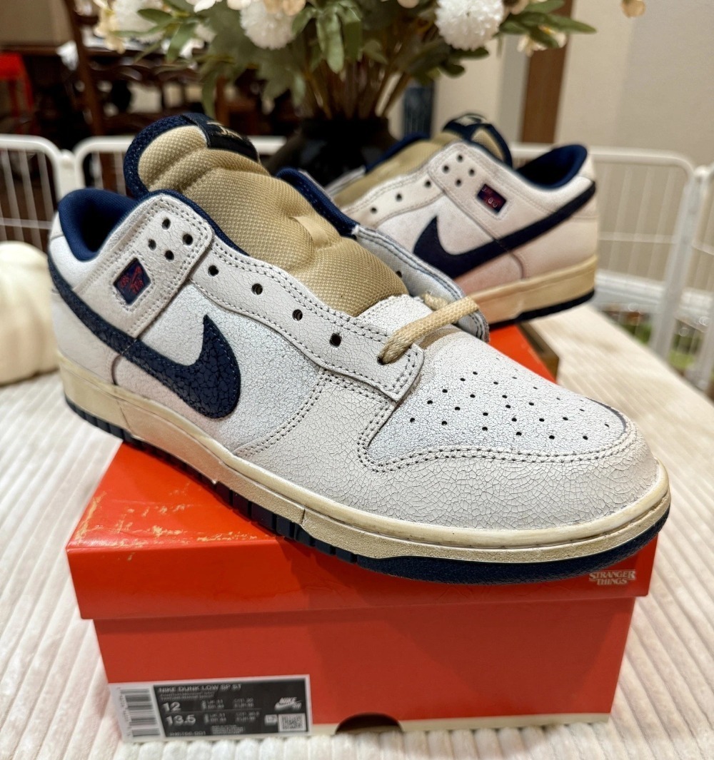 Stranger Things x Nike Dunk Low Phantom Midnight Navy — 43, Novo