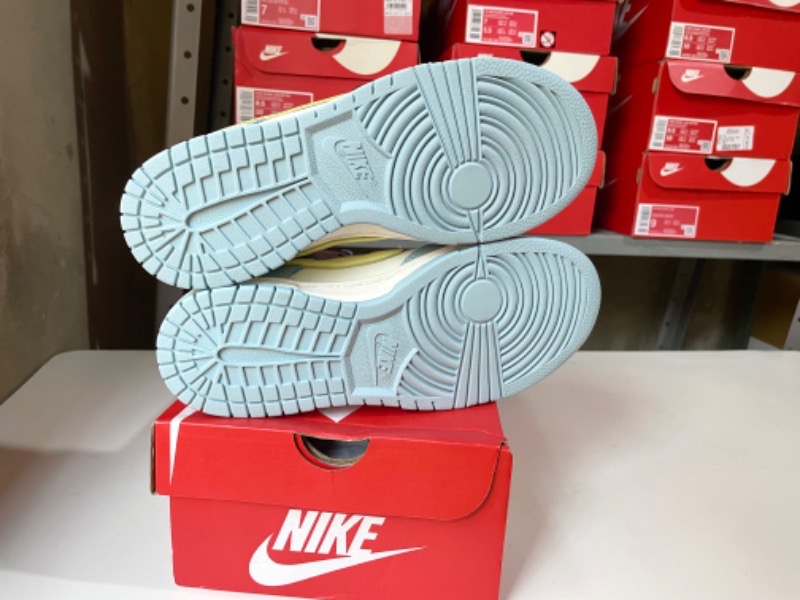 Foto 5 de Nike Dunk Low Ocean Bliss — 40, Novo