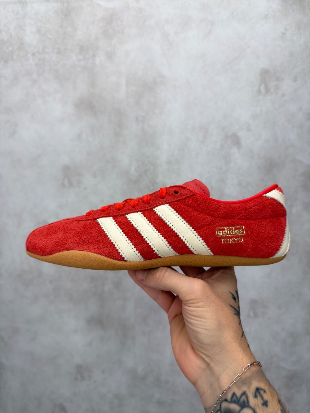 adidas Tokyo Red Off White Gum — 35 / 36 / 37, Novo