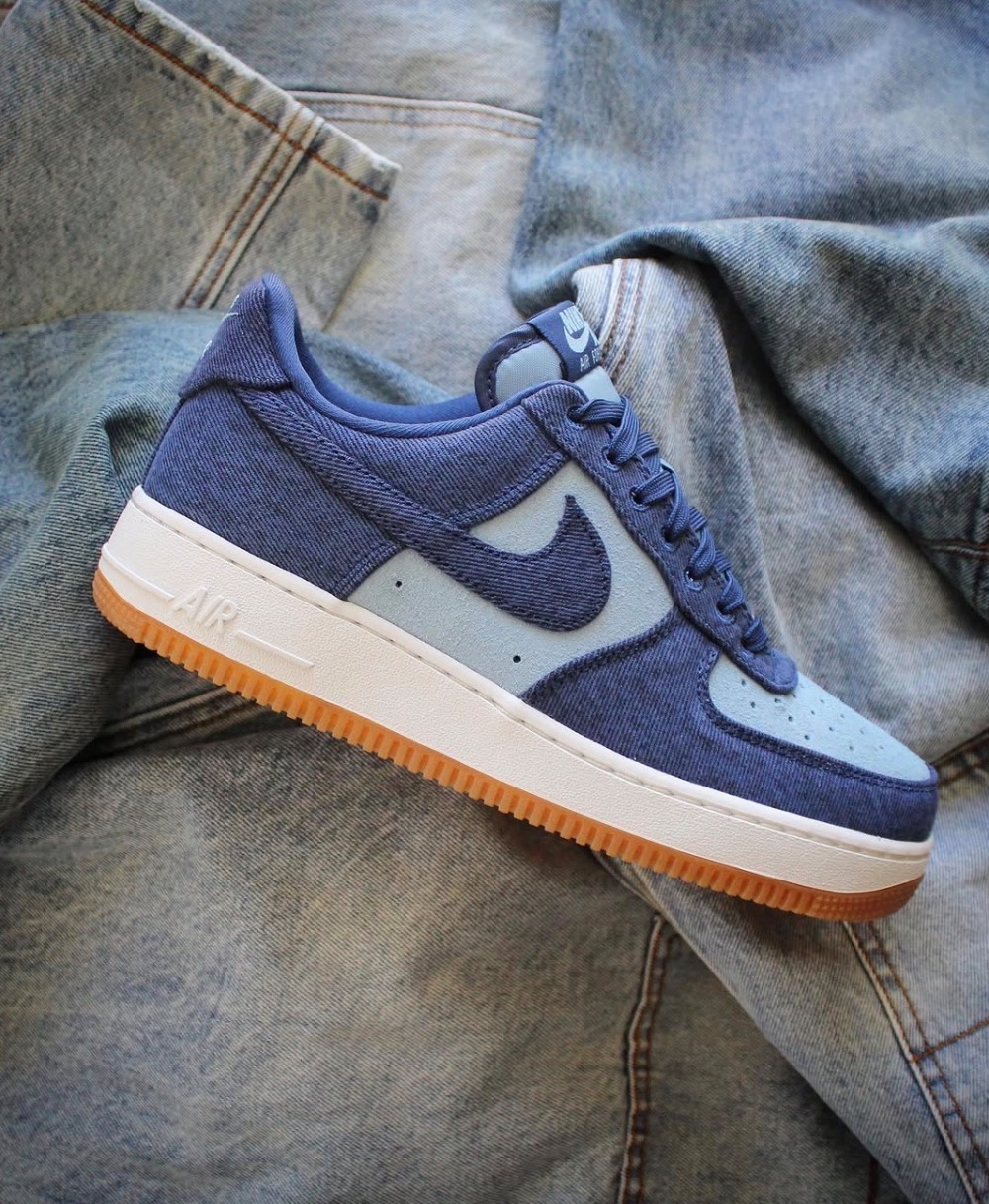 Air Force 1 '07 LV8 Denim Navy Worn Blue — 39, Novo