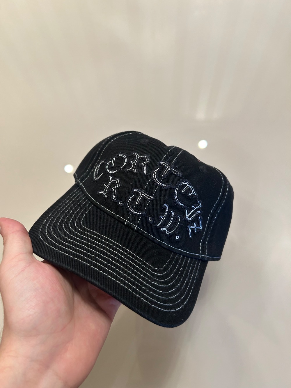 Boné Corteiz Diplomatic Black — Único, Novo