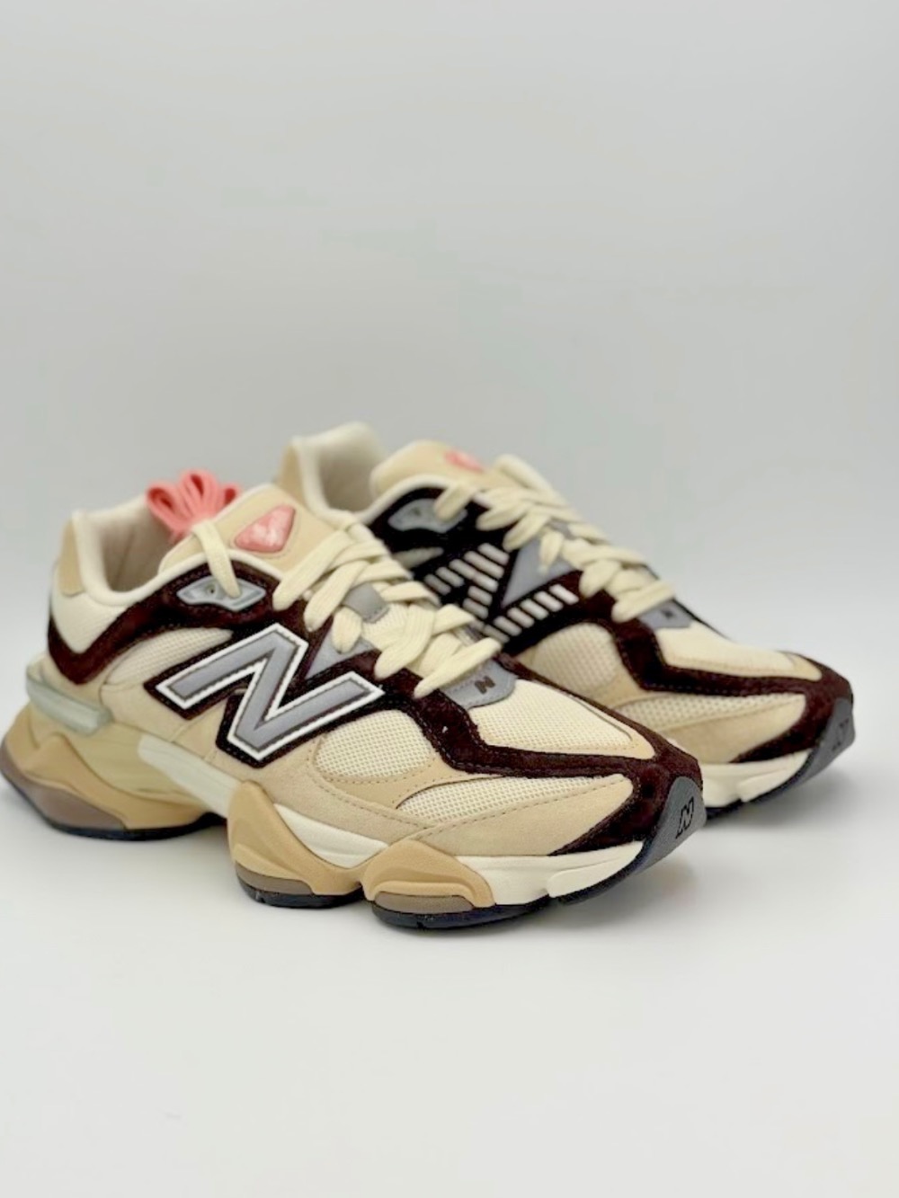 New Balance 9060 Emerging Brown — 35, Novo