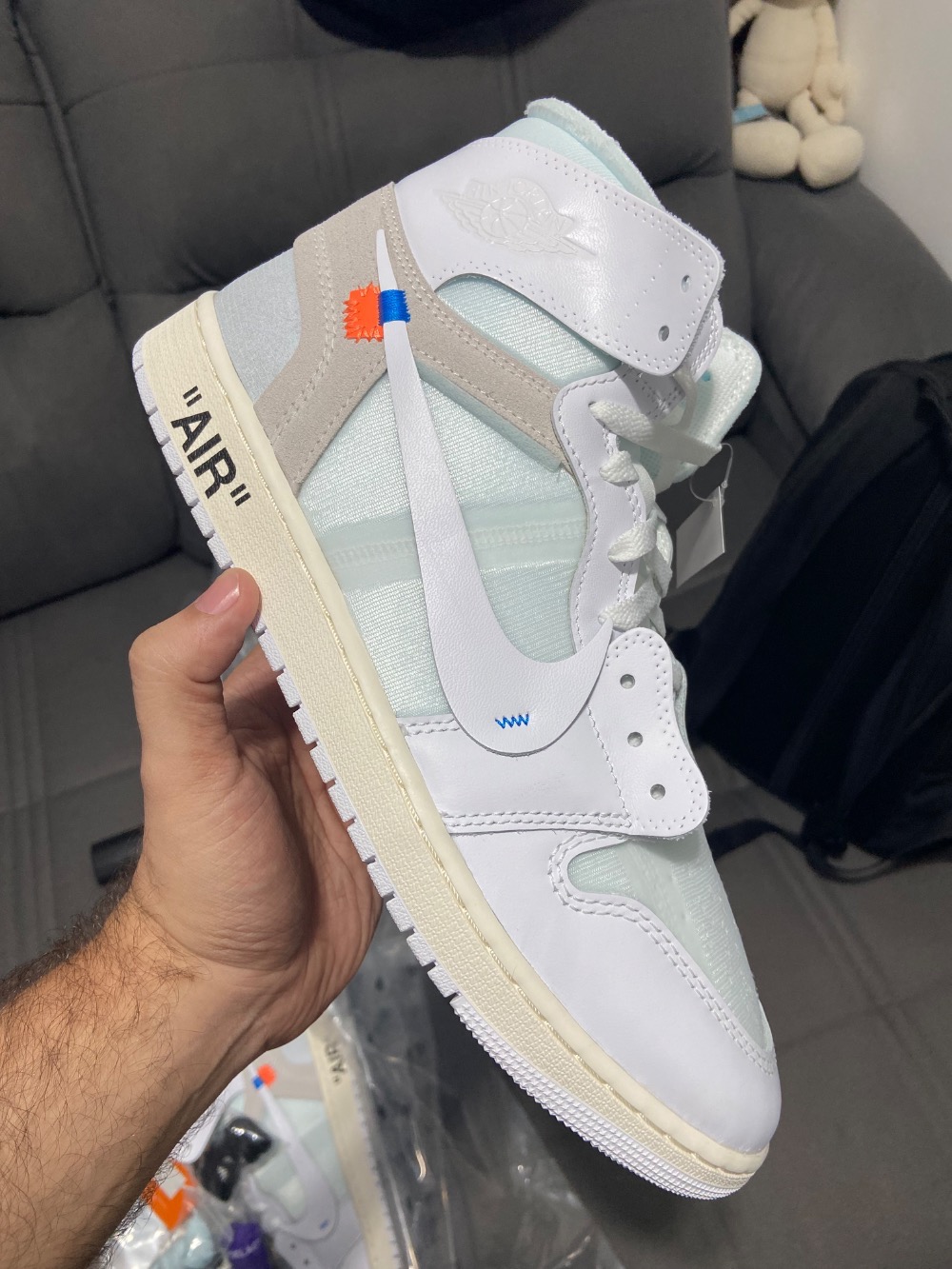 Virgil Abloh Archive x Air Jordan 1 High Retro Alaska (2026) — 43, Novo