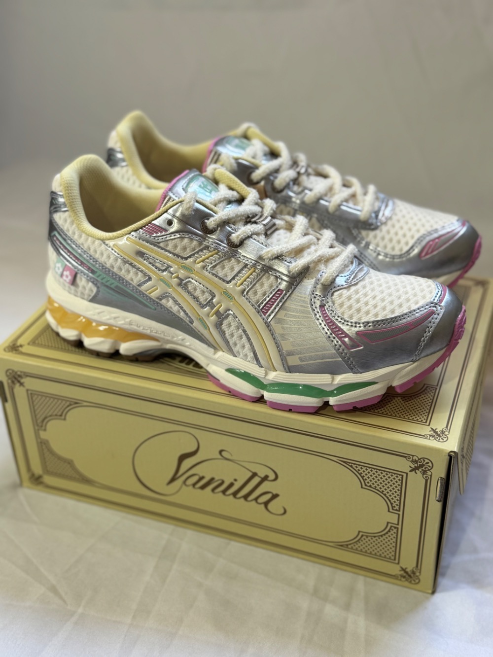 VandyThePink x Asics Gel-Kayano 12.1 Vanilla — 41, Novo