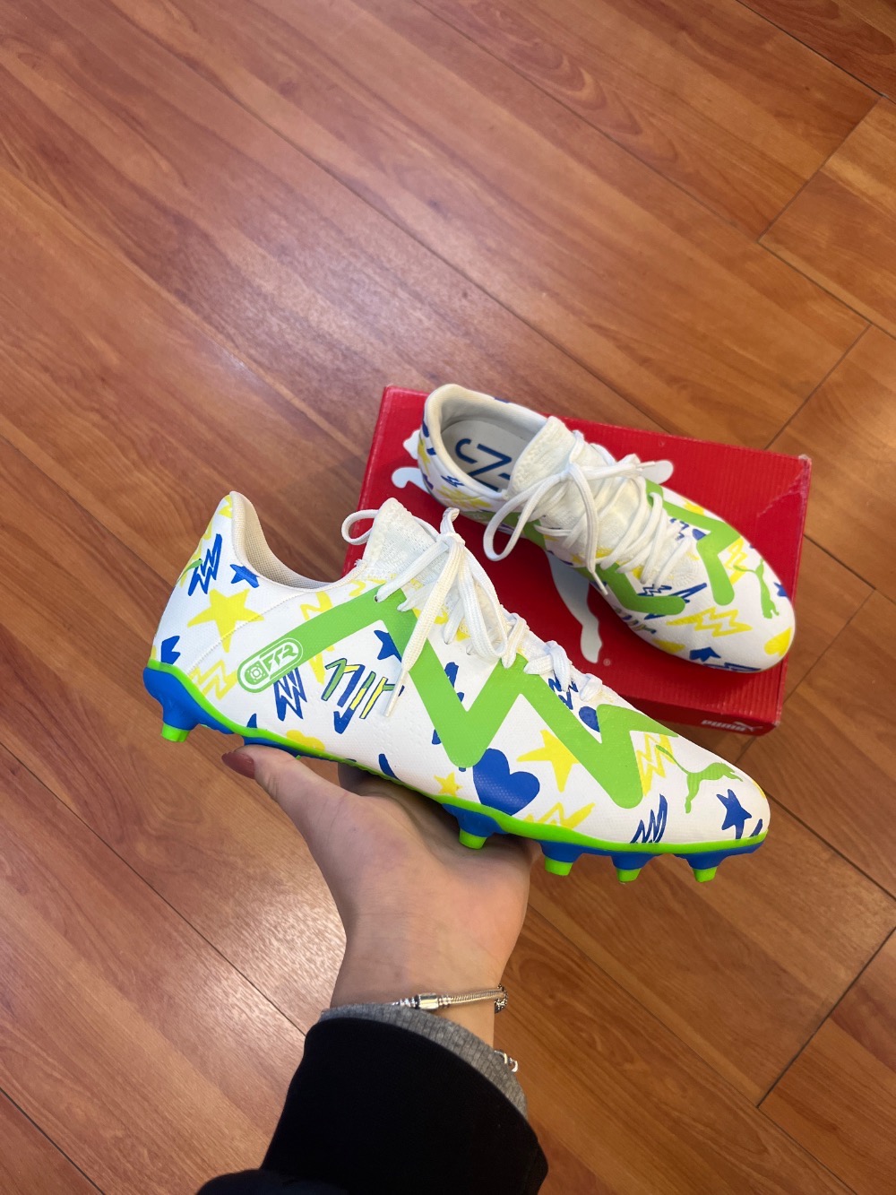 Neymar Jr. x Puma Chuteira De Campo Future Play Green White — 42, Novo