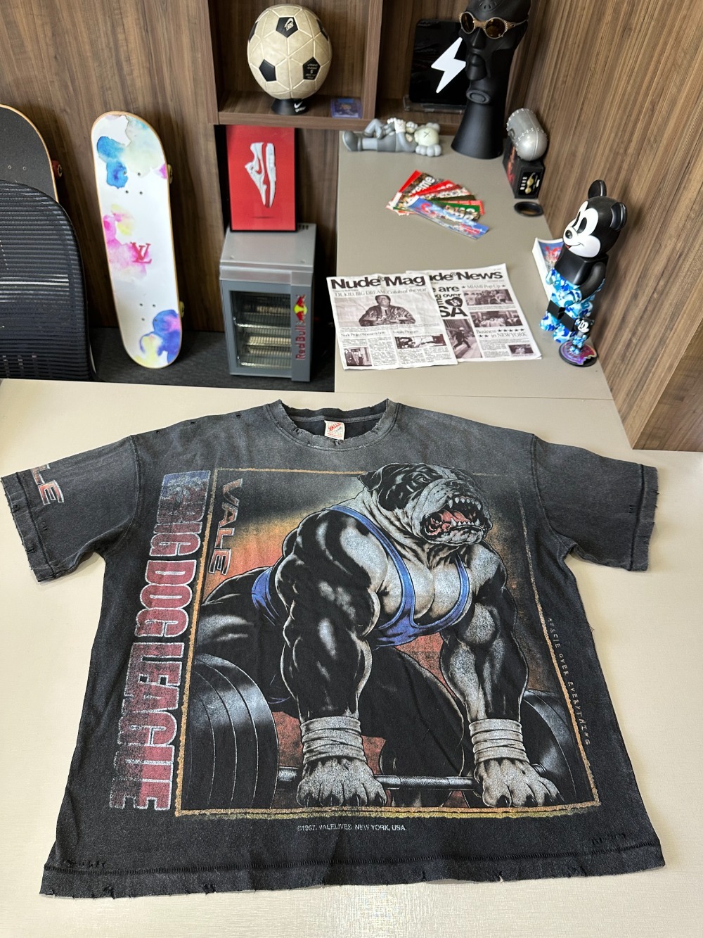 Camiseta Vale Lives Forever Heavyweight Black — M, Novo